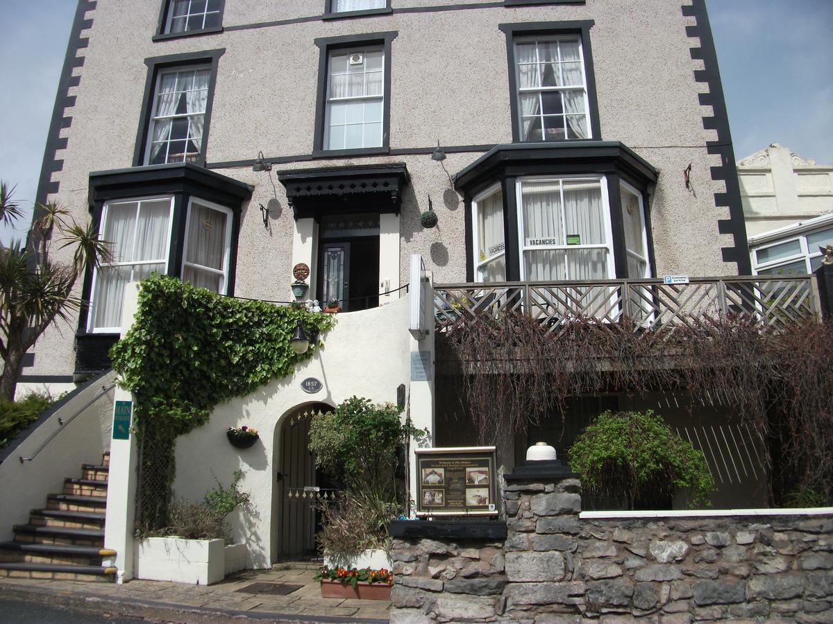 The Chelsea Bed and Breakfast Llandudno Eksteriør billede