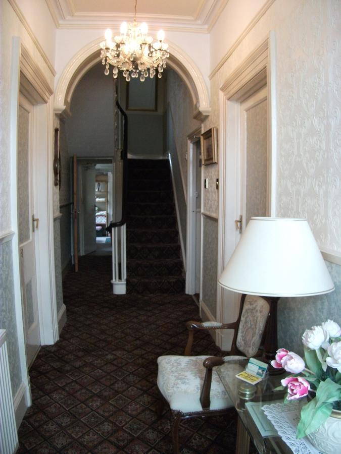 The Chelsea Bed and Breakfast Llandudno Eksteriør billede