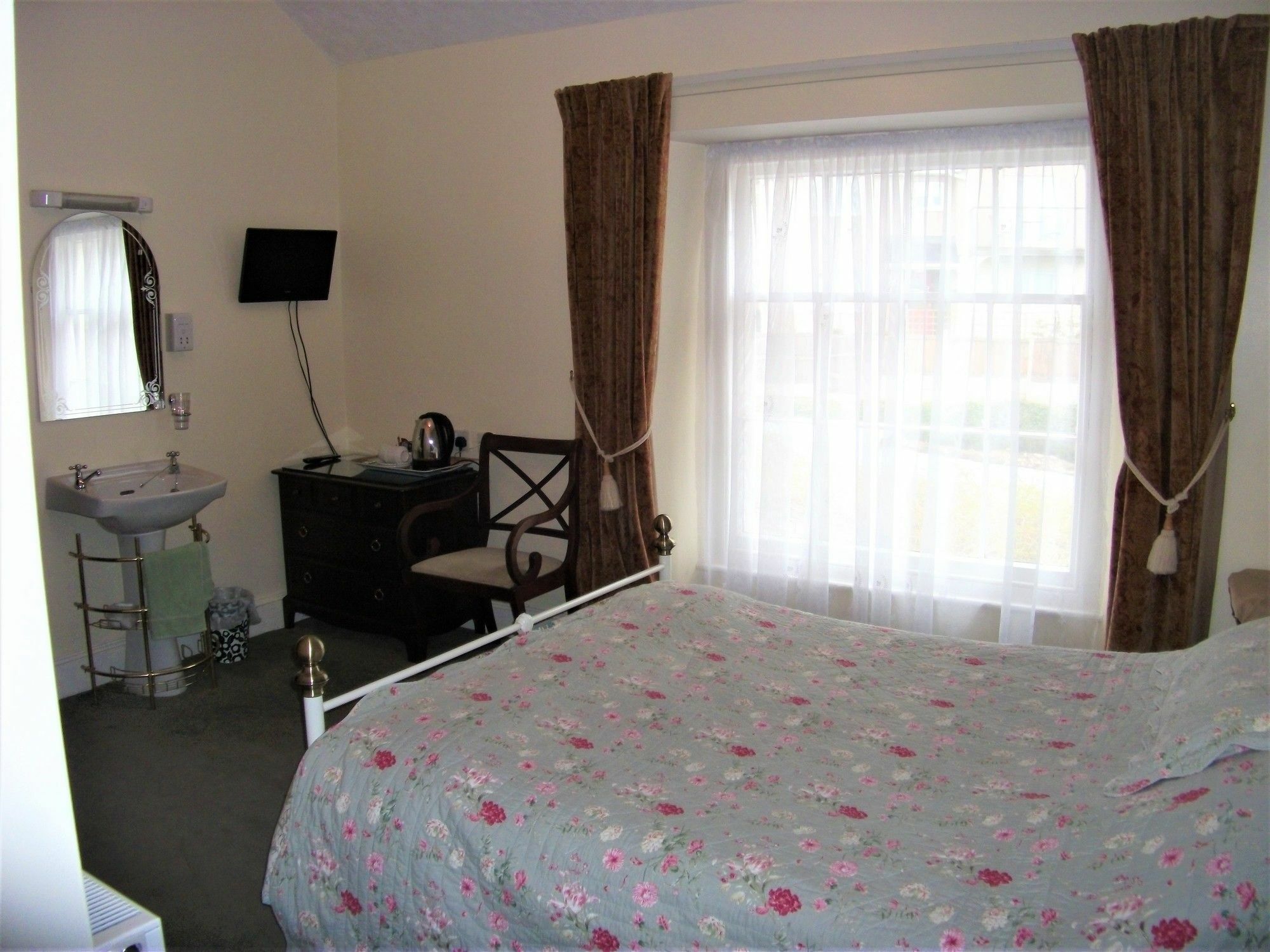 The Chelsea Bed and Breakfast Llandudno Eksteriør billede
